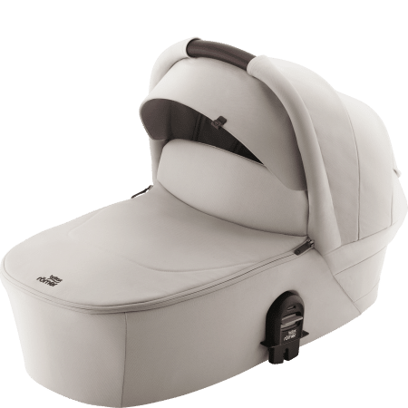 SMILE 5Z HardCarrycot SoftTaupe BrownHandle 02 2024 72dpi 2000x2000 e23a6a16 9a8f 4c4e bf0c eb5b4ae8ed69