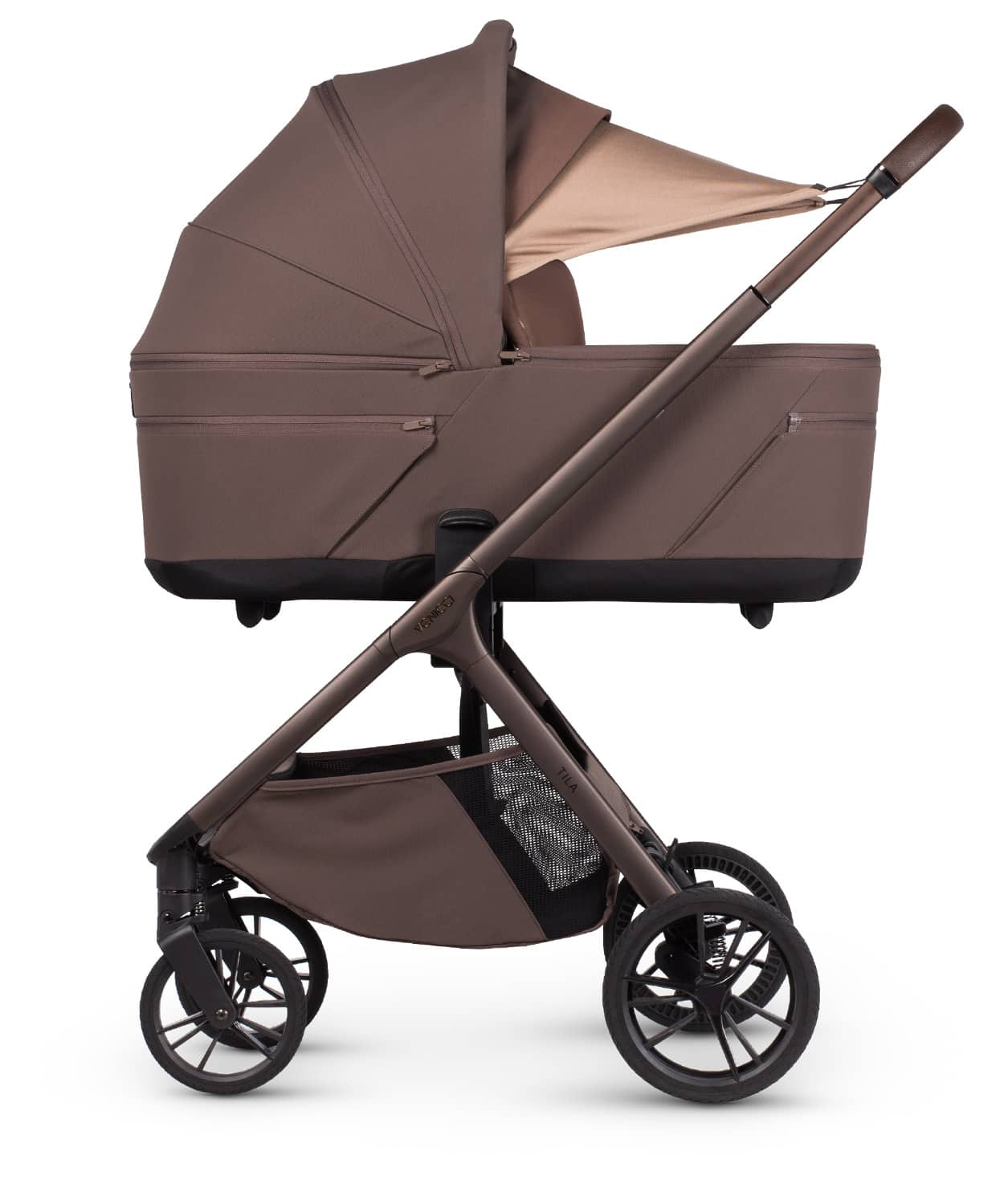Venicci Tila Noce sunshade for the carrycot